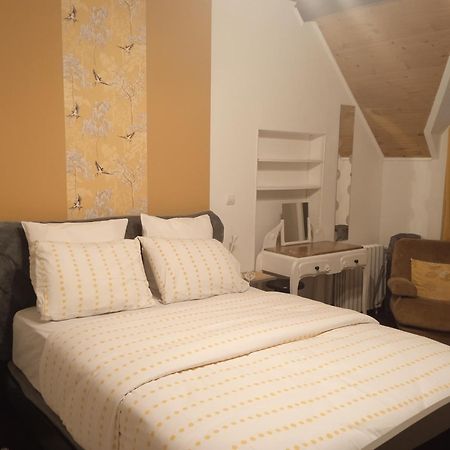 Maison De Vacances Sol & Piper Gombergean Ngoại thất bức ảnh