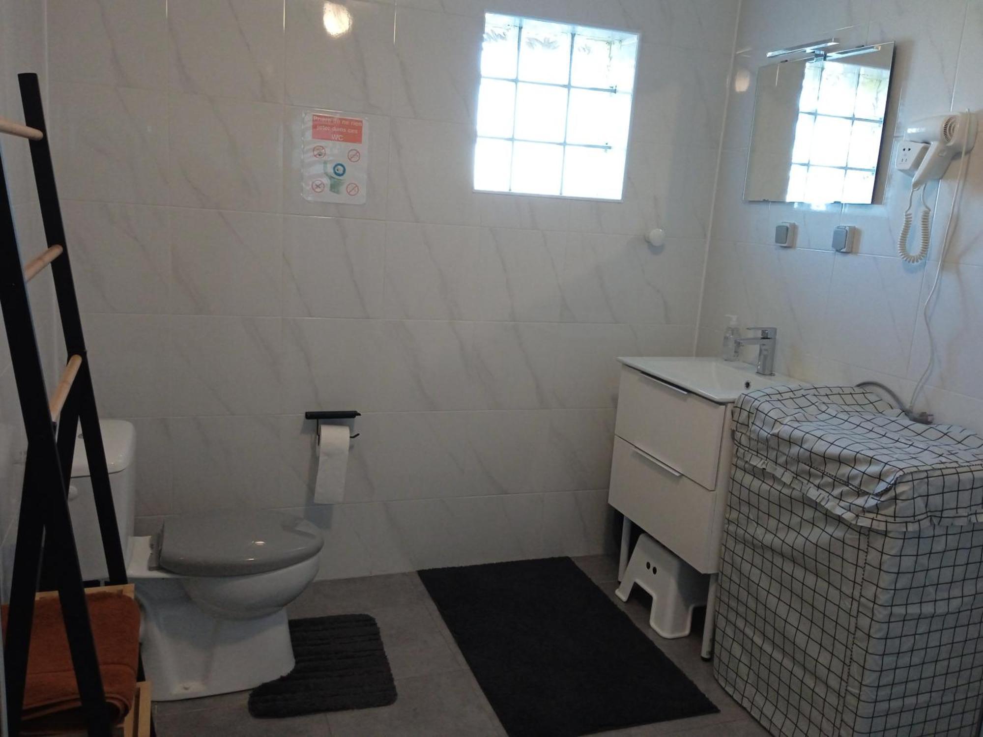 Maison De Vacances Sol & Piper Gombergean Phòng bức ảnh